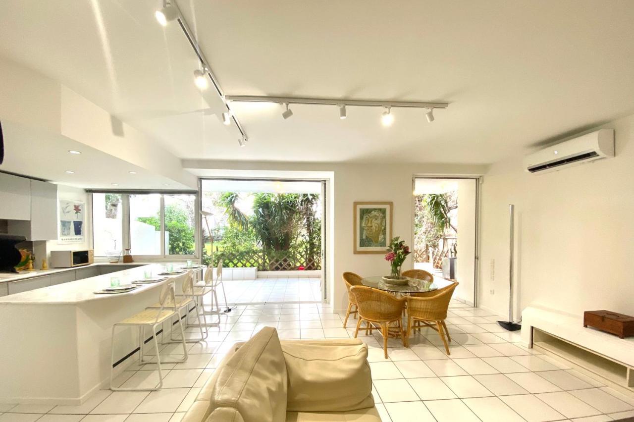 Apartamento Vouliagmeni'S Secret Garden Near The Sea Atenas Exterior foto